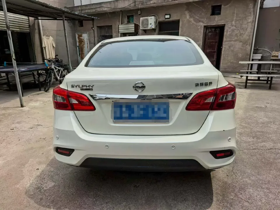 Nissan Sylphy Sylphy 2022 Classic 1.6 XE CVT Comfort Edition 2023 — thumbnail 2
