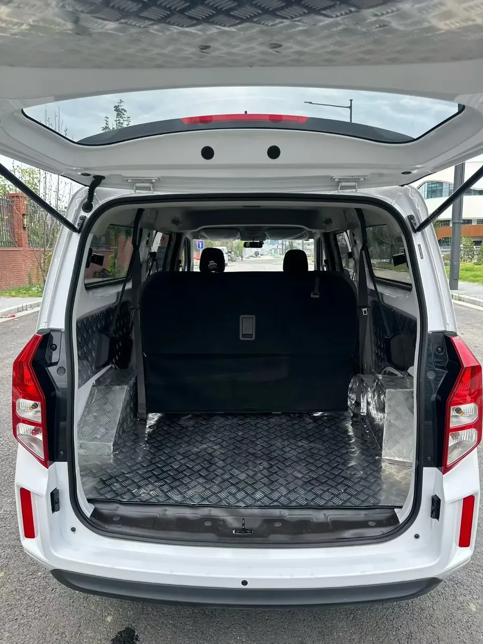 Wuling Journey Wuling journey 2021 1.5T Manual Comfort 2026 — thumbnail 3