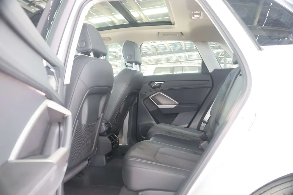 Audi Q3 Audi Q3 2022 35 TFSI Stylish Dynamic 2022 — thumbnail 5