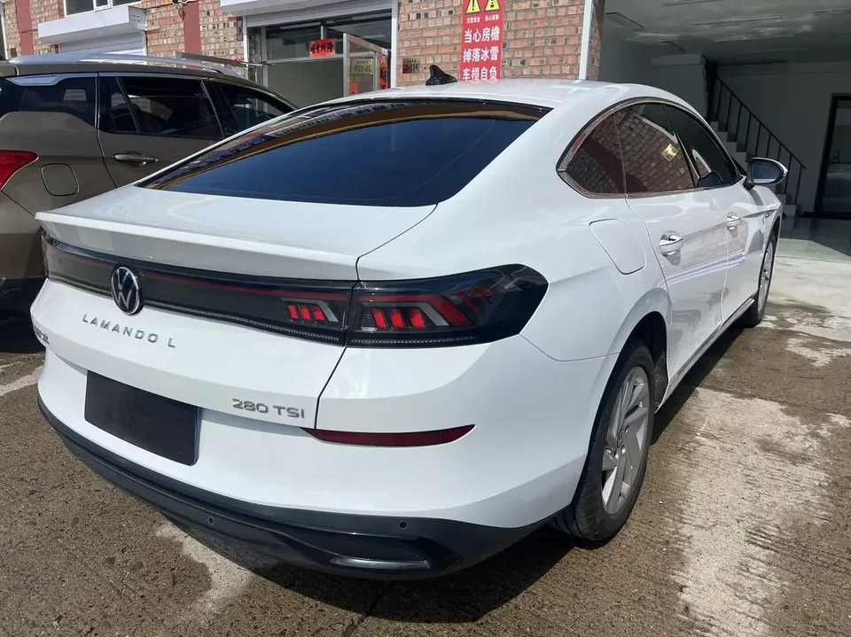 Volkswagen Lamando Lingdu 2022 Lingdu L 280TSI DSG Cool Edition 2022 — миниатюра 2