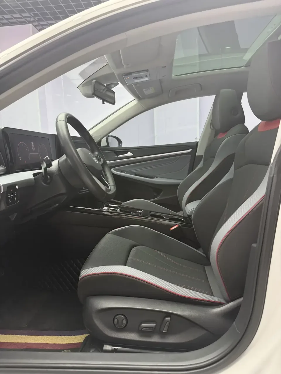 Volkswagen Lamando Lingdu 2022 Lingdu L 280TSI DSG Hot Edition 2022 — thumbnail 5