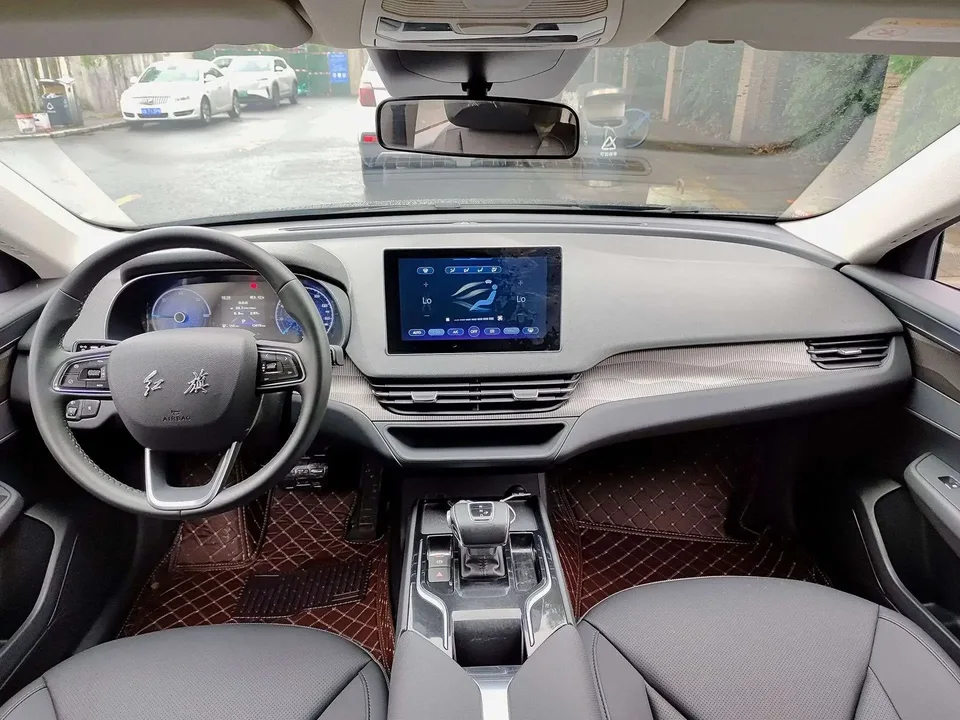Hongqi E-QM5 Hongqi E-QM5 2021 Online Charging T3 Version 5 Seaters 2023 — thumbnail 5