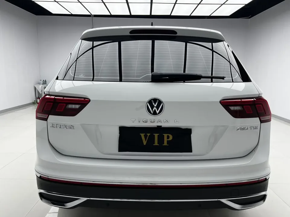 Volkswagen Tiguan L Tiguan L 2023 280TSI Limited Edition 2023 — миниатюра 2