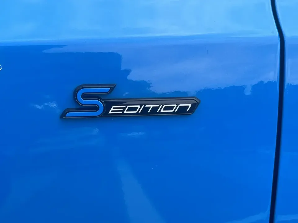 Ford Focus fox 2022 Hatchback EcoBoost 180 Automatic S Edition 2022 — thumbnail 4