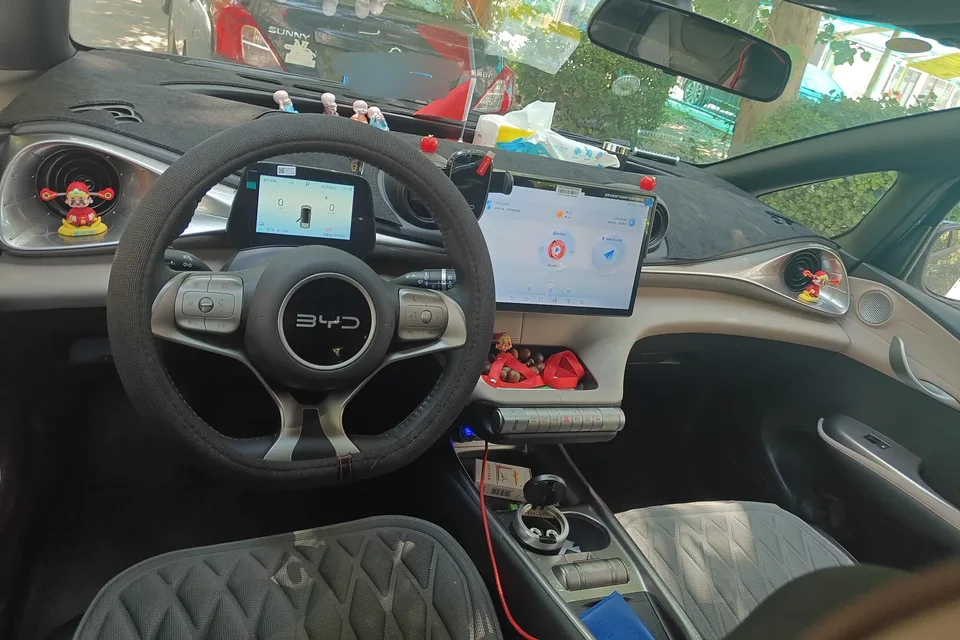 BYD Dolphin dolphin 2025 420KM Free Edition 2026 — thumbnail 4