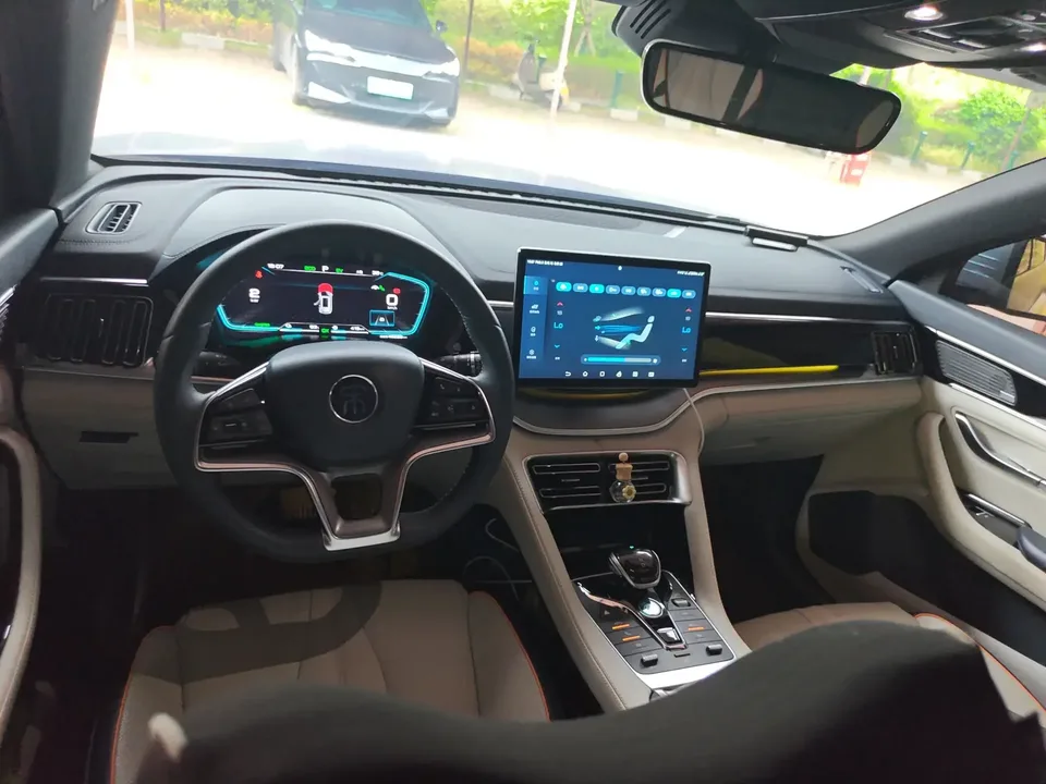 BYD Song PLUS DM Song PLUS DM 2021 DM-i 110KM 2WD Flagship PLUS 2022 — thumbnail 2