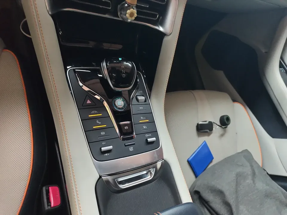 BYD Song PLUS DM Song PLUS DM 2021 DM-i 110KM 2WD Flagship PLUS 2022 — thumbnail 3