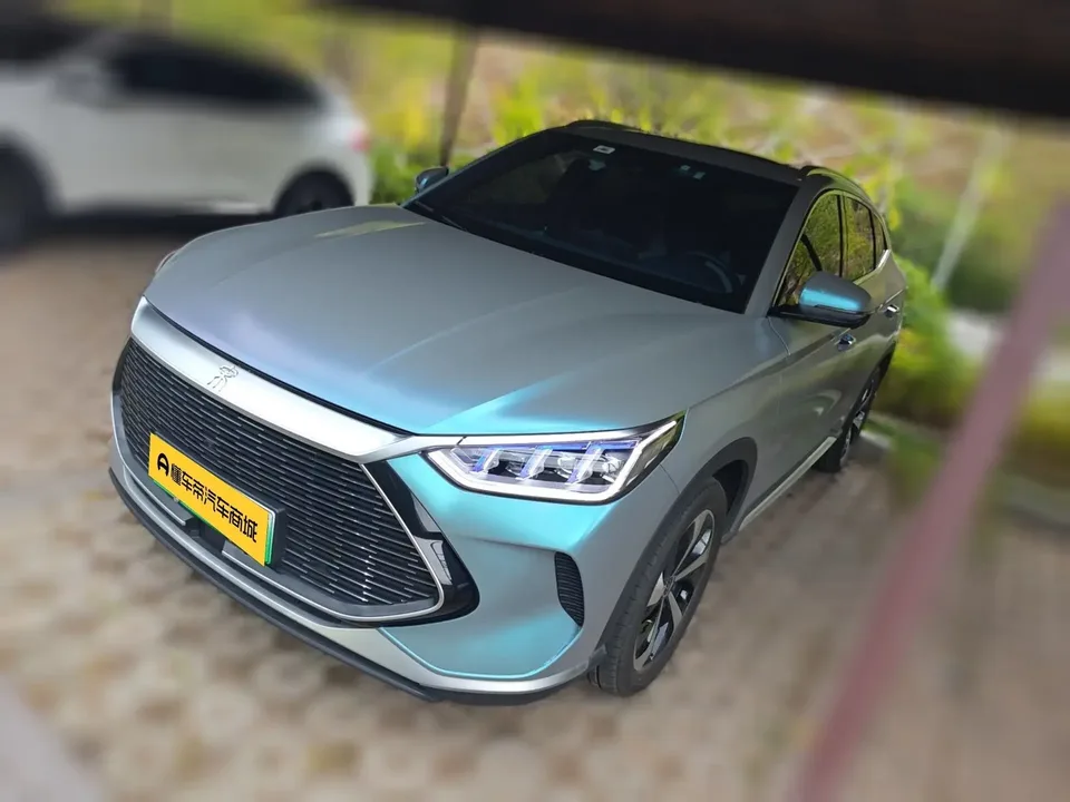 BYD Song PLUS DM Song PLUS DM 2021 DM-i 110KM 2WD Flagship PLUS 2022 — photo 1, buy with delivery to Moscow