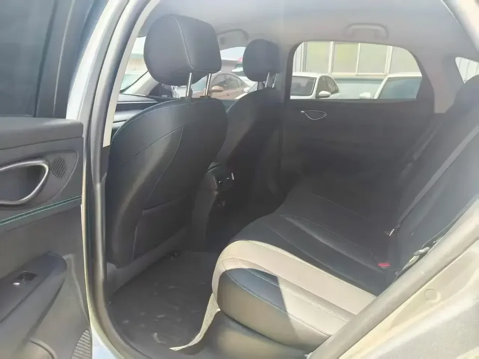 BYD Seal 05DM Seal 05DM 2026 DM-i 128KM Luxury 2026 — thumbnail 3