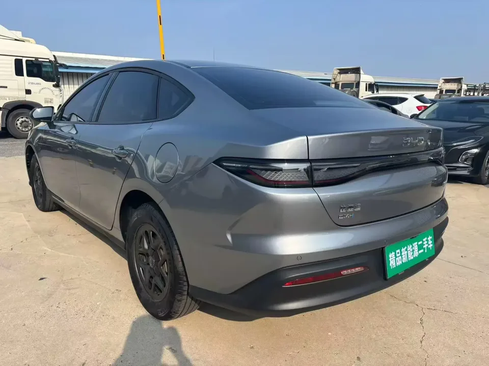 BYD Seal 05DM Seal 05DM 2026 DM-i 128KM Luxury 2026 — thumbnail 4