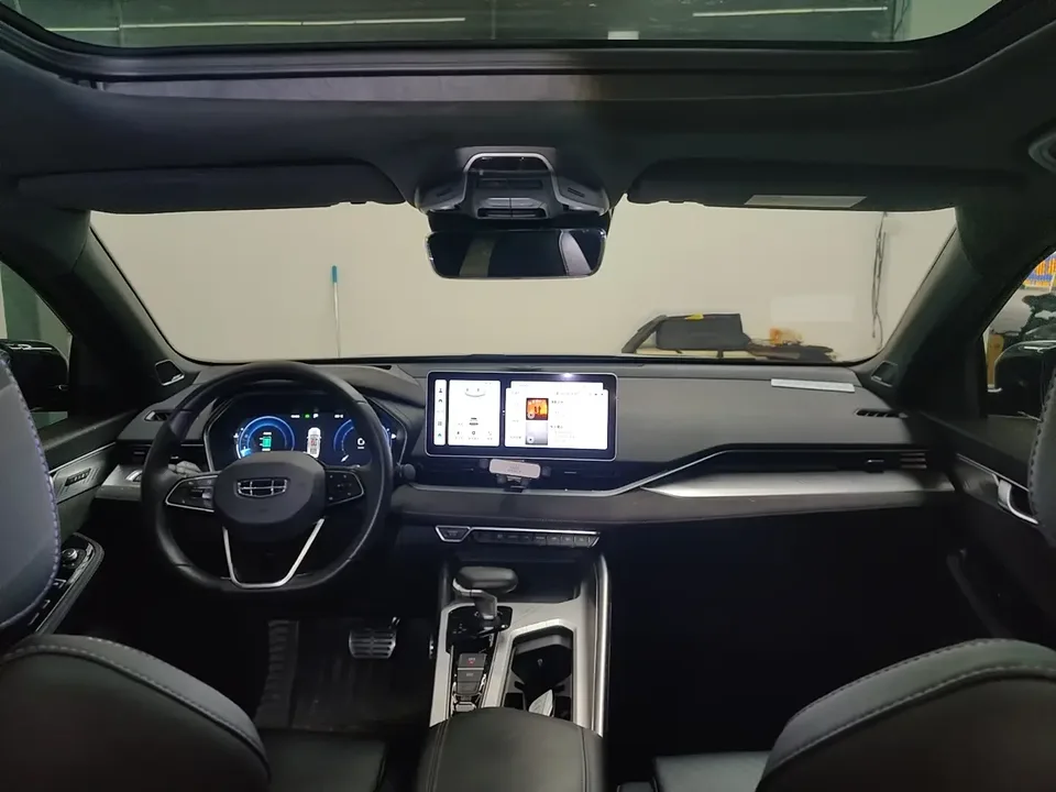 Geely Preface Xing Rui 2024 2.0T Xiaohan Edition 2024 — thumbnail 2