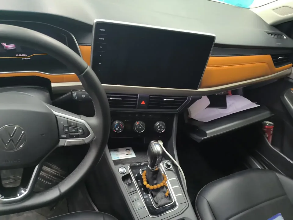 Volkswagen Bora Bora 2025 200TSI DSG Joy Travel PRO Edition 2025 — thumbnail 5