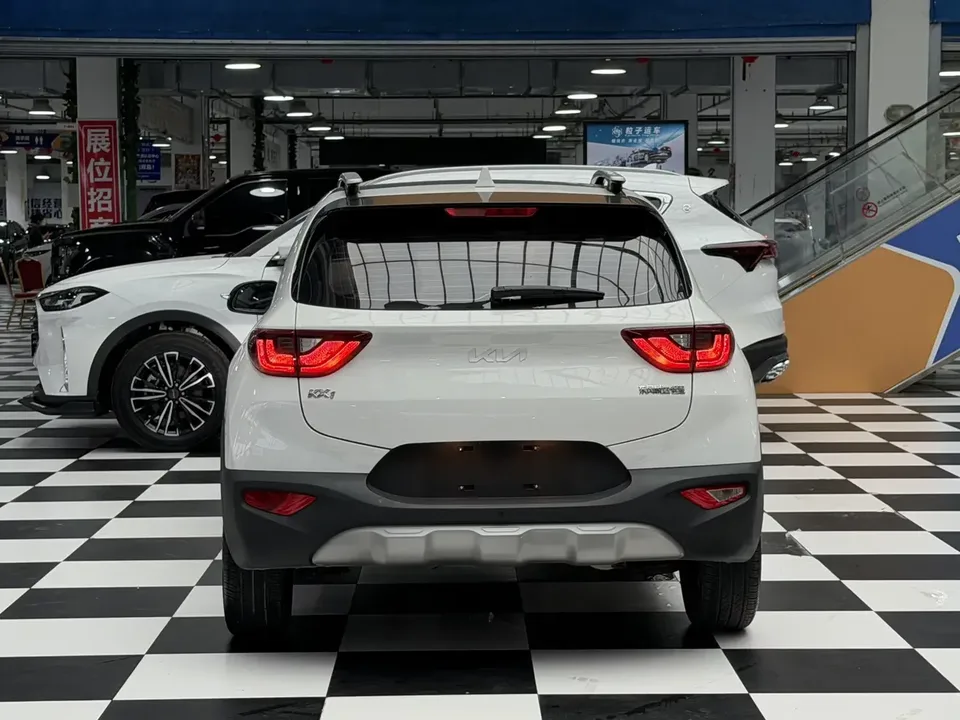 Kia KX1 Yipao 2021 1.4L CVT Fun Sunroof Model 2022 — thumbnail 2