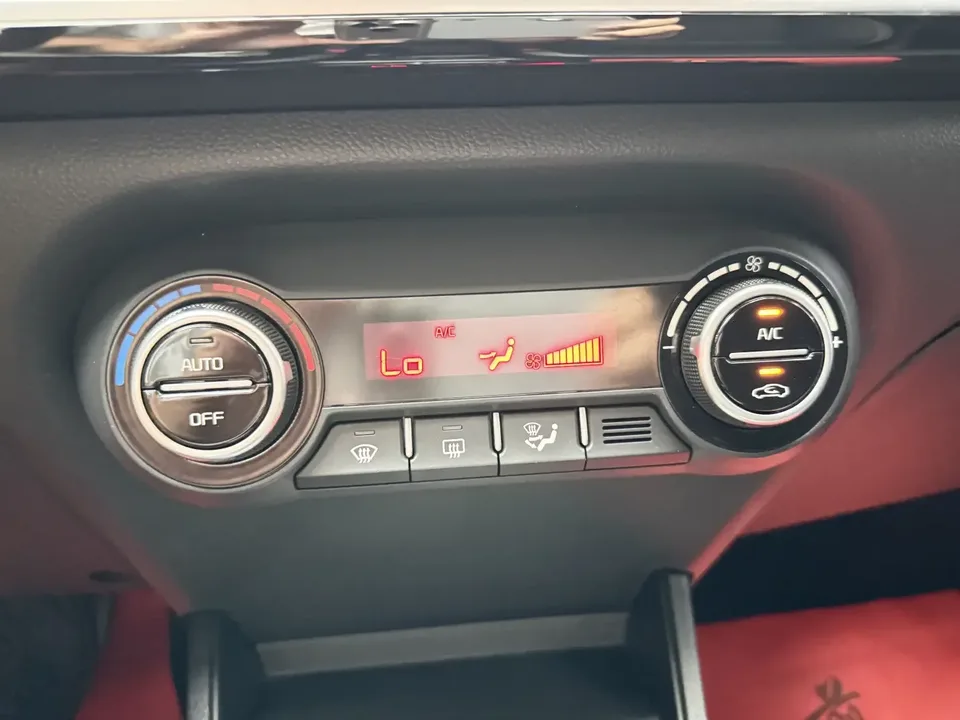 Kia KX1 Yipao 2021 1.4L CVT Fun Sunroof Model 2022 — thumbnail 4
