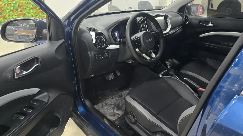 Kia KX1 Yipao 2021 1.4L CVT Fun Edition 2023 — thumbnail 5