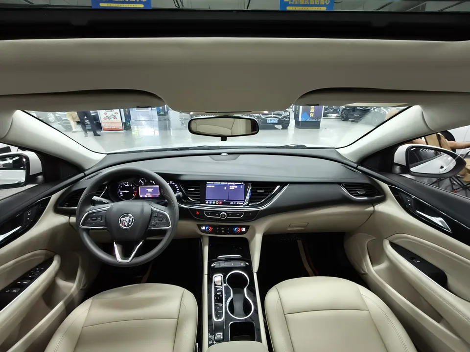 Buick Majesty Majesty 2021 552T Elite 2022 — thumbnail 3