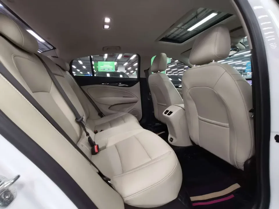 Buick Majesty Majesty 2021 552T Elite 2022 — thumbnail 4