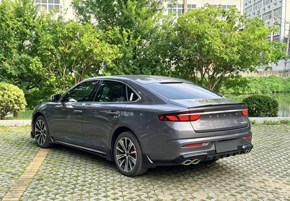 Geely Preface Xing Rui 2025 1.5T Dongfang Yao Jinghong Edition 2024 — thumbnail 2