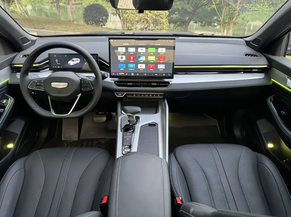 Geely Preface Xing Rui 2025 1.5T Dongfang Yao Jinghong Edition 2024 — thumbnail 4