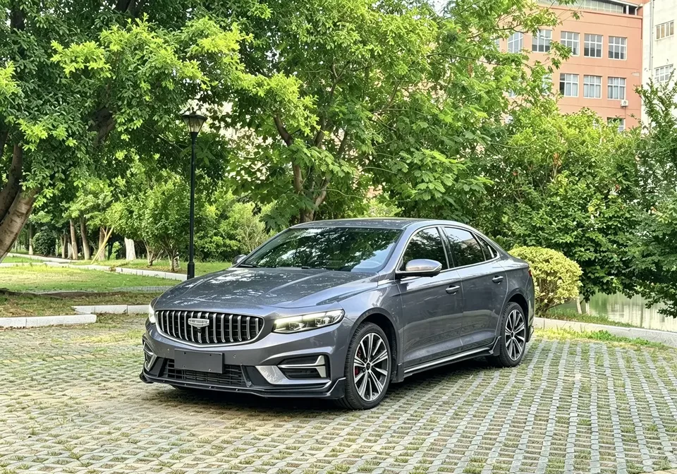 Geely Preface Xing Rui 2025 1.5T Dongfang Yao Jinghong Edition 2024 — photo 1, buy with delivery to Moscow