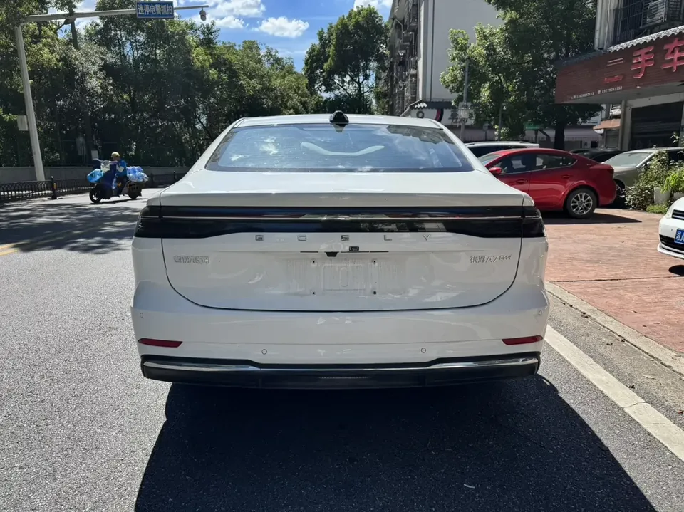 Geely Galaxy A7 EM Galaxy A7 EM 2025 150km Premium Edition 2025 — thumbnail 2