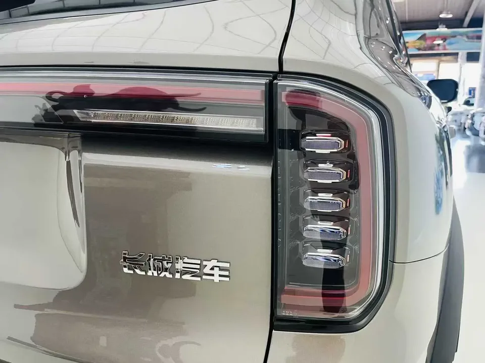Haval Dargo Harvard dog 2024 1.5T 2WD Border Collie Edition 2025 — thumbnail 3