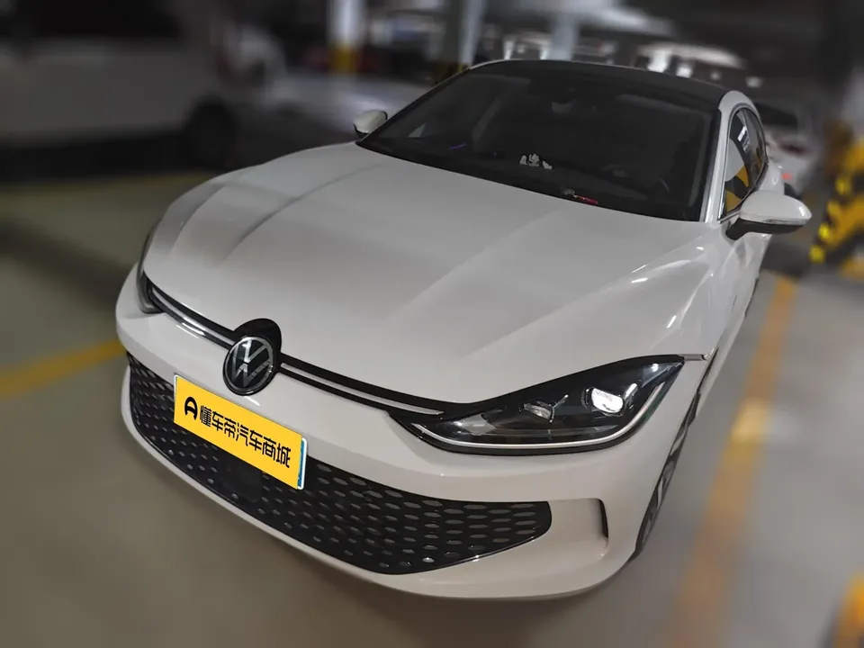 Volkswagen Lamando Lingdu 2024 Lingdu L 280TSI DSG Cool Edition 2024 — photo 1, buy with delivery to Moscow
