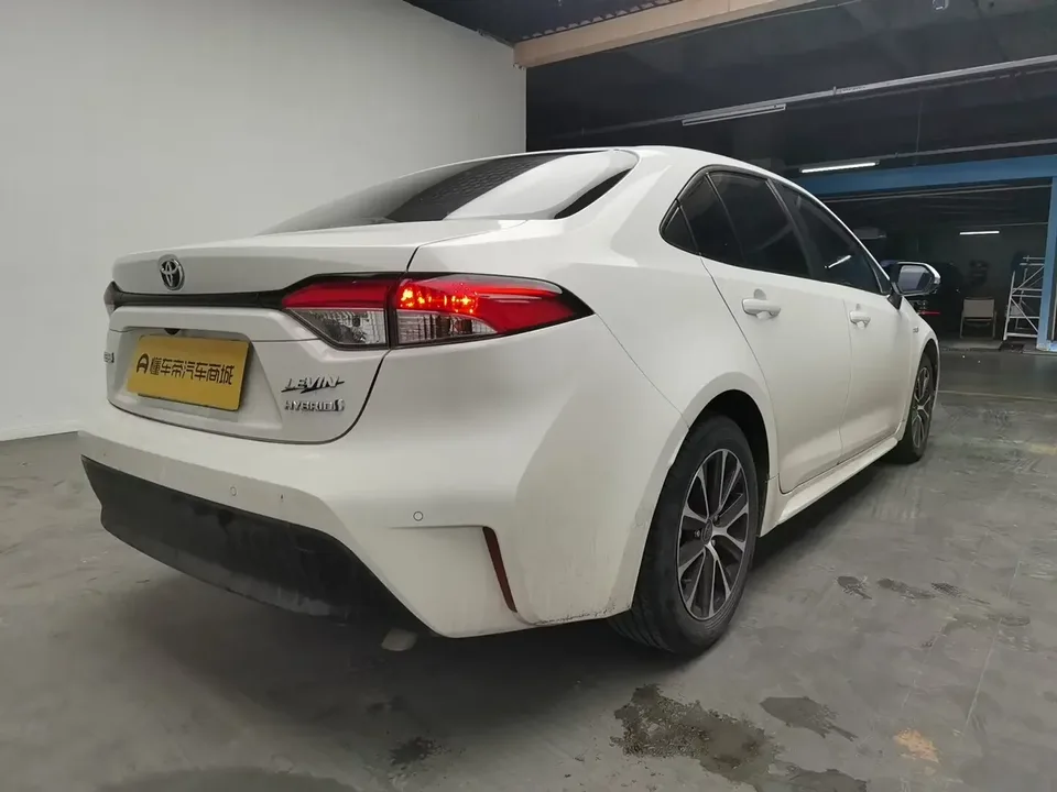 Toyota Levin Lei Ling 2023 Hybrid 1.8L Deluxe Edition 2023 — thumbnail 2