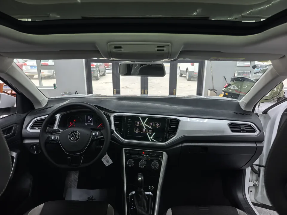 Volkswagen T-Roc TANG 2021 Modified 280TSI DSG 2WD Elite Smart Link Edition 2022 — thumbnail 4