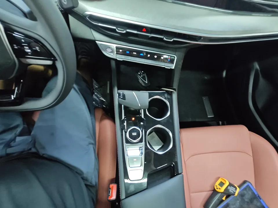 Changan Escape Escape 2025 PLUS 1.4T DCT High Energy Edition 2026 — thumbnail 3