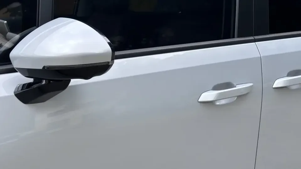 Wuling Starlight 730 EV Starlight 730 EV 2025 500km Luxury 2025 — thumbnail 3