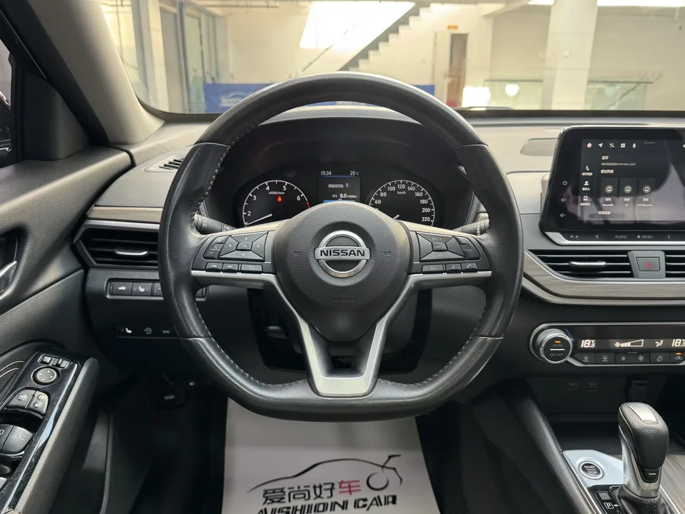 Nissan Altima Sound of nature 2021 2.0L XL Comfort Edition 2022 — thumbnail 4