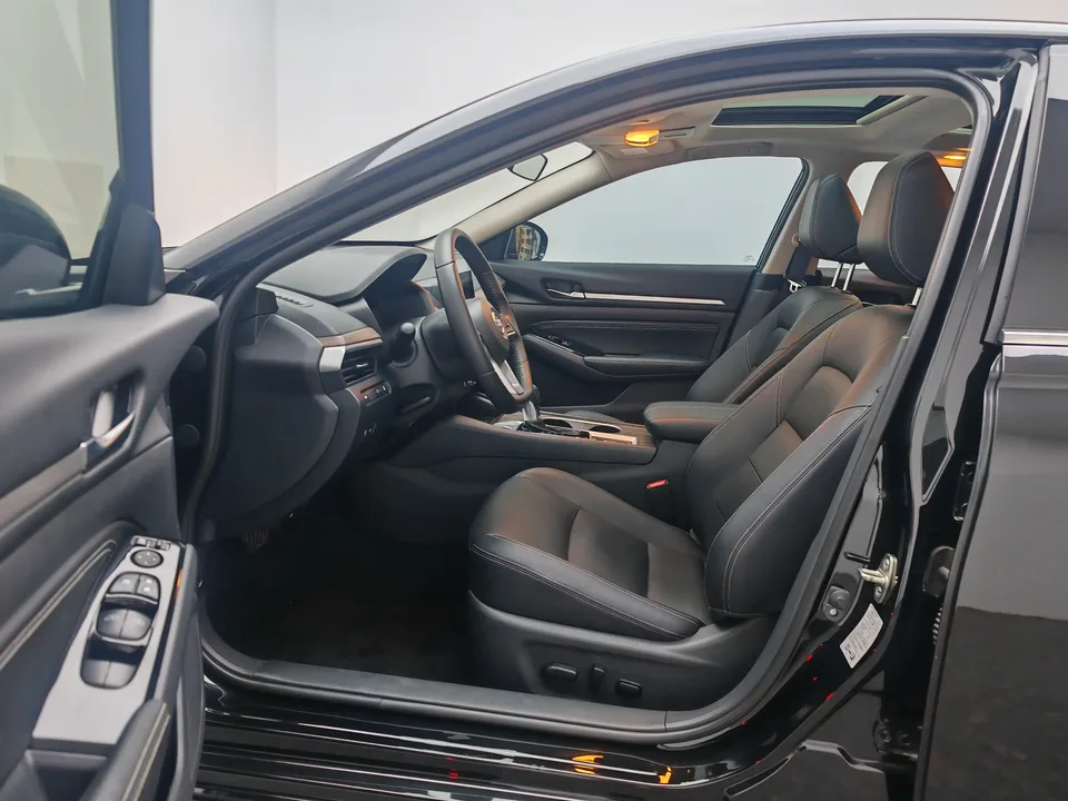 Nissan Altima Sound of nature 2021 2.0L XL Comfort Edition 2022 — thumbnail 5