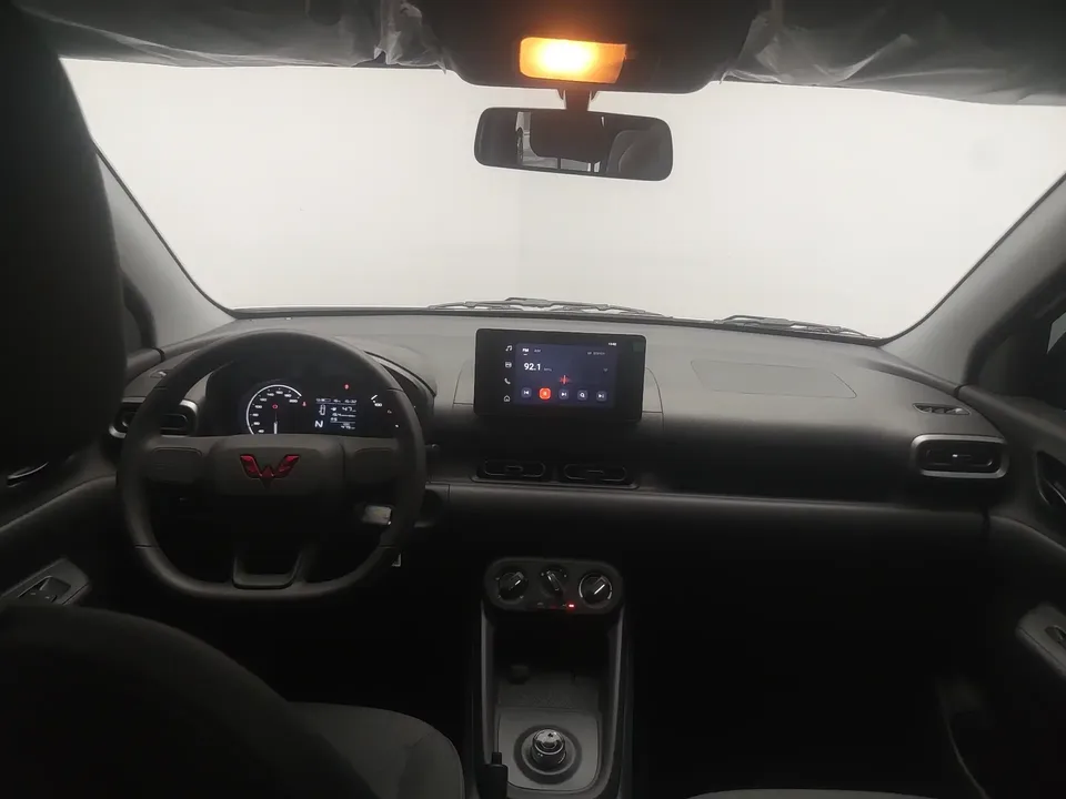 Wuling Hongguang pure electric version Wuling Hongguang pure electric version 2024 300KM Standard 2026 — thumbnail 2