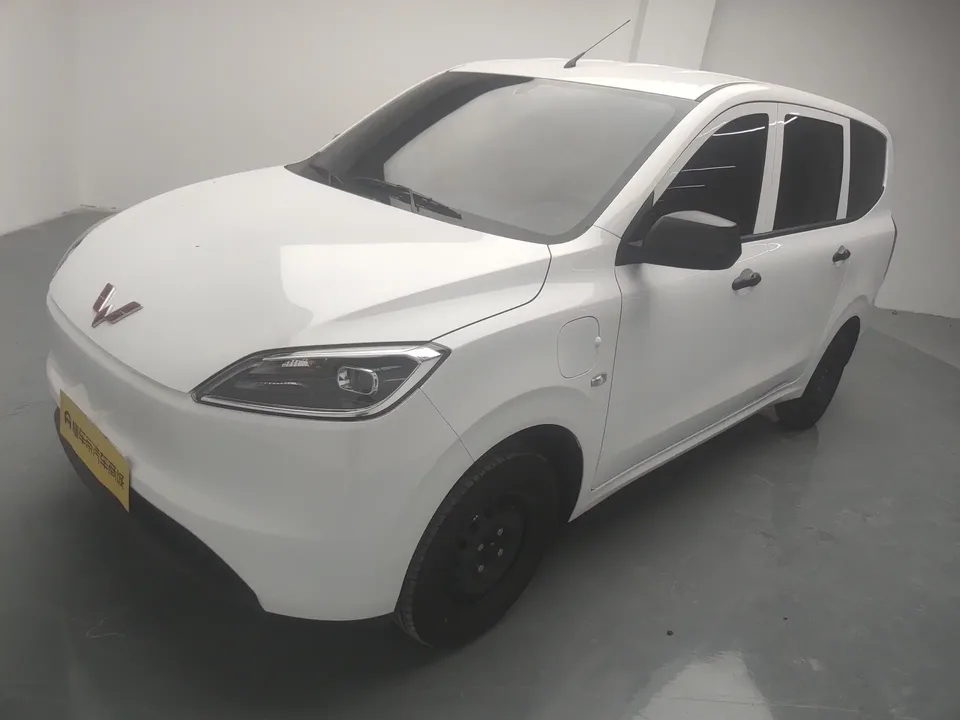 Wuling Hongguang pure electric version Wuling Hongguang pure electric version 2024 300KM Standard 2026 — photo 1, buy with delivery to Moscow
