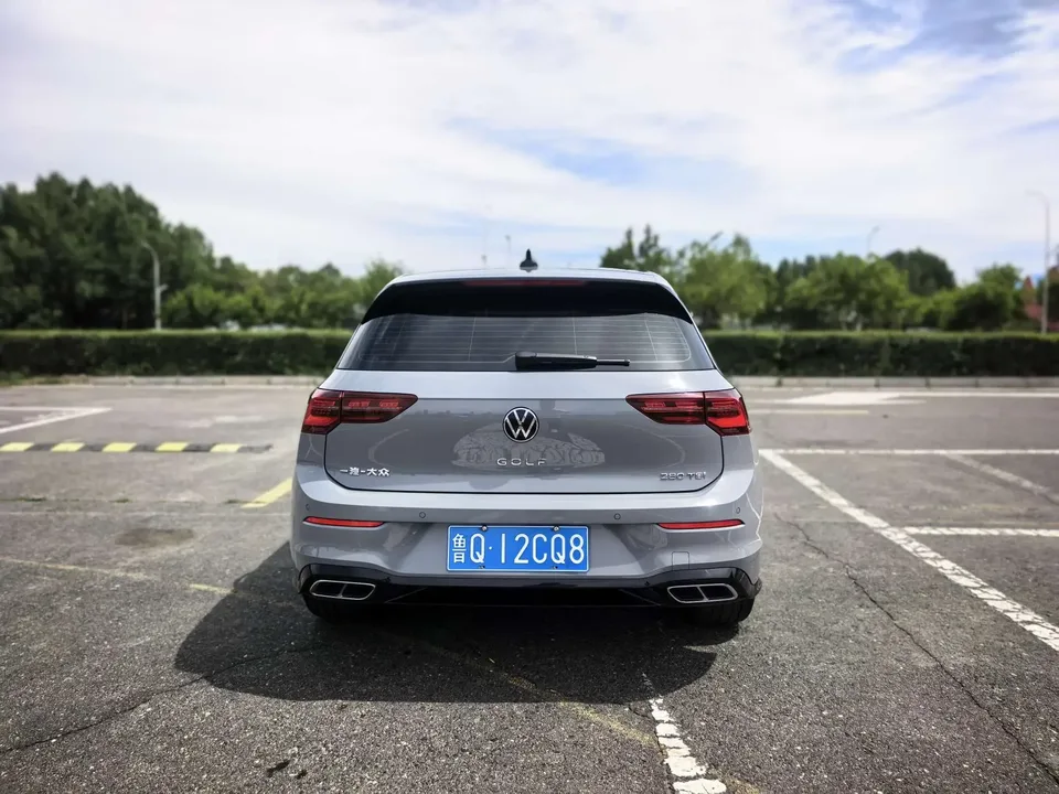 Volkswagen Golf golf 2023 280TSI DSG R-Line Lite 2023 — thumbnail 2