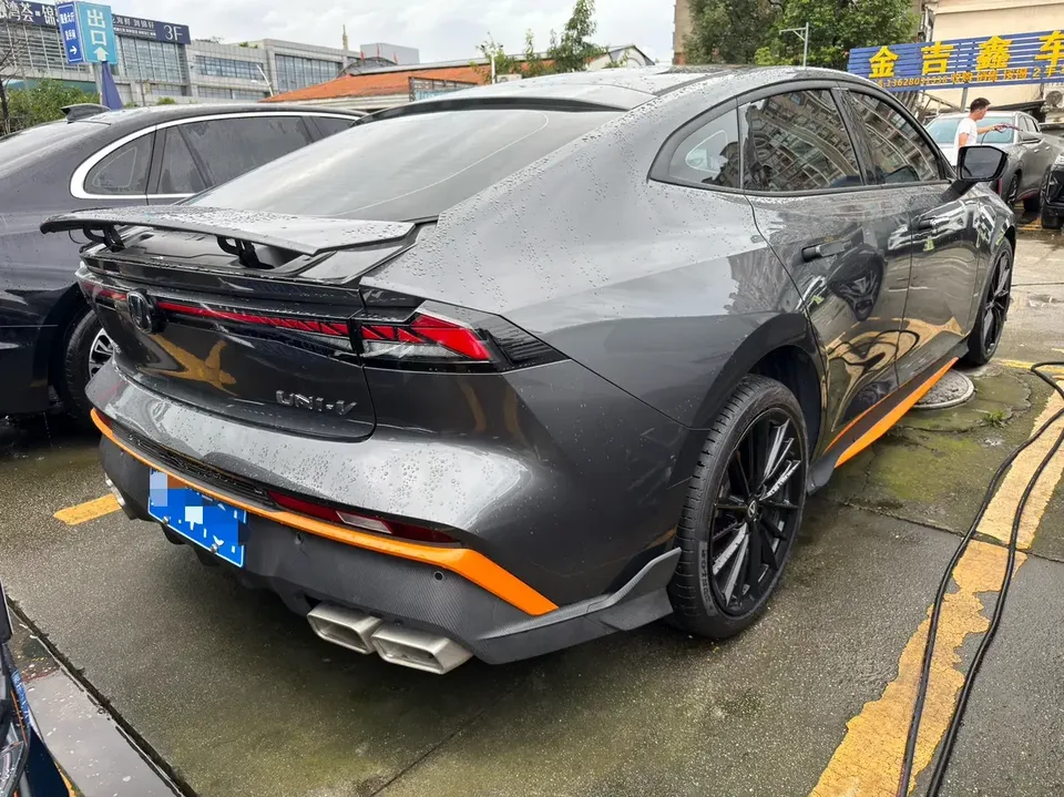 Changan UNI-V Changan UNI-V 2024 1.5T Premium Sports 2024 — thumbnail 2