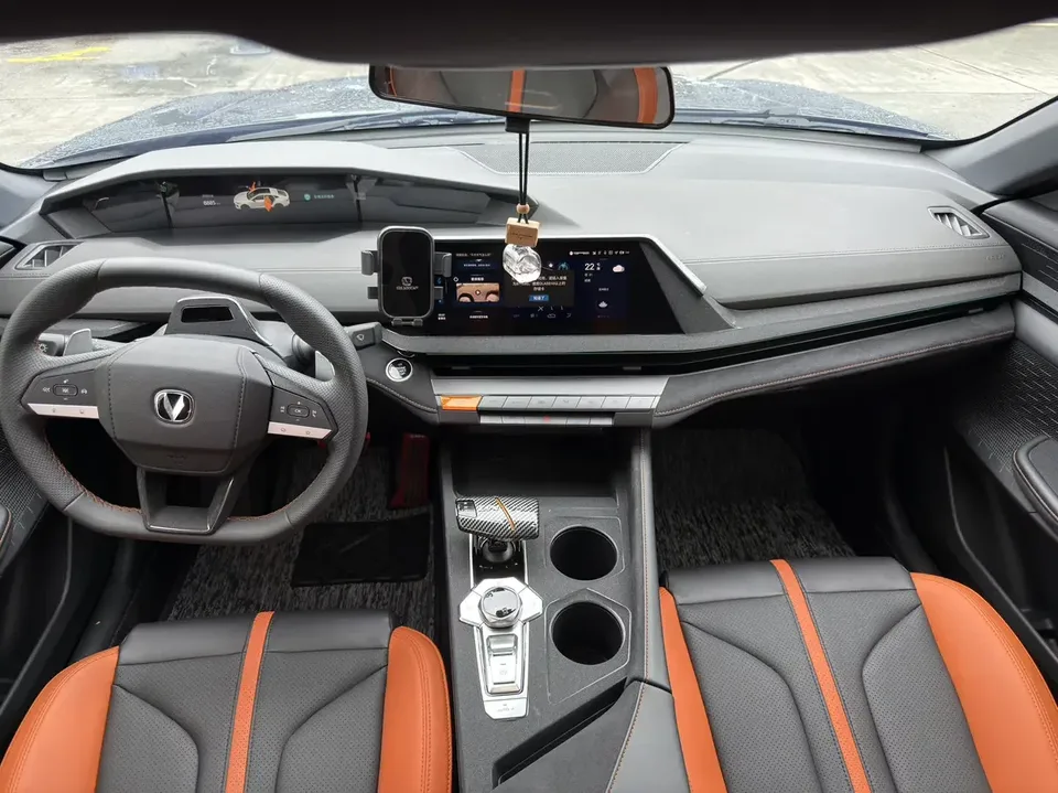 Changan UNI-V Changan UNI-V 2024 1.5T Premium Sports 2024 — thumbnail 3