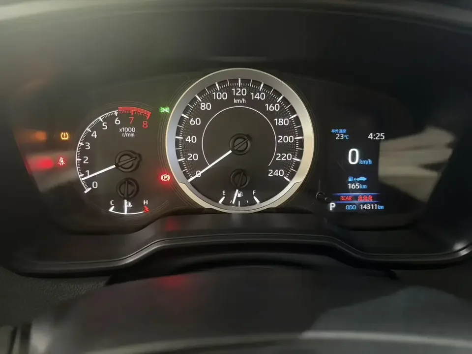 Toyota Corolla Corolla 2023 1.2T S-CVT Elite Edition 2023 — thumbnail 3