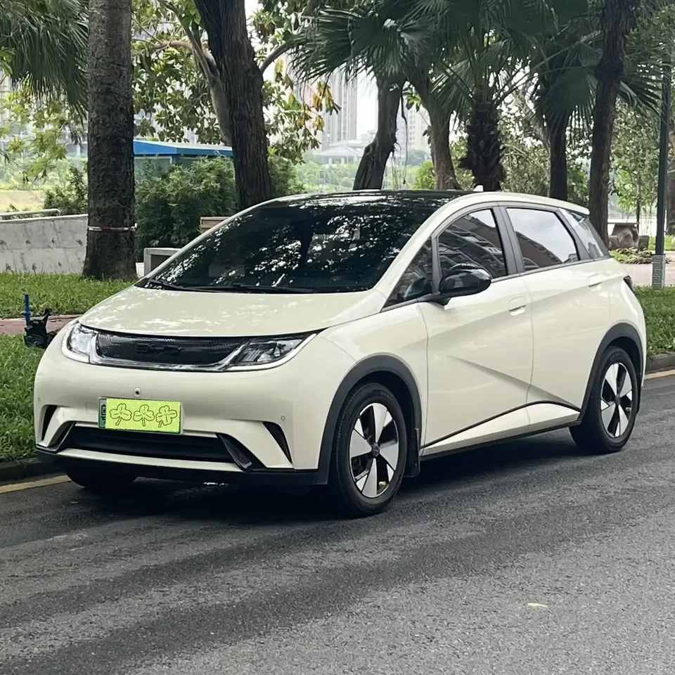 BYD Dolphin dolphin 2023 Fashion version 2023 — photo 1, buy with delivery to Moscow