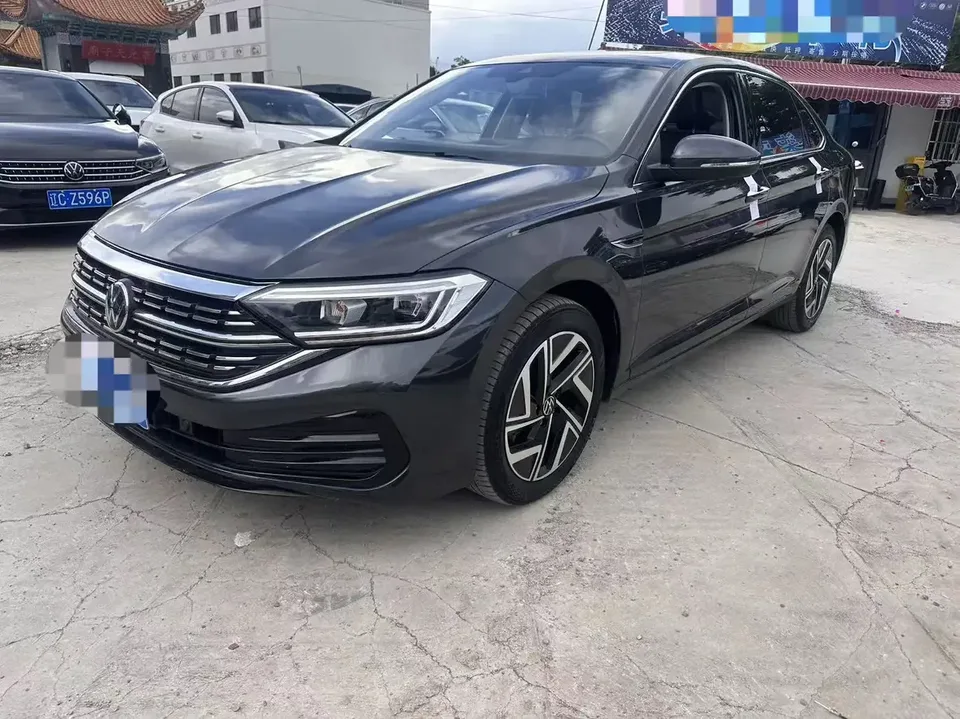 Volkswagen Sagitar Sagitar 2024 300TSI DSG Flying Edition 2024 — photo 1, buy with delivery to Moscow