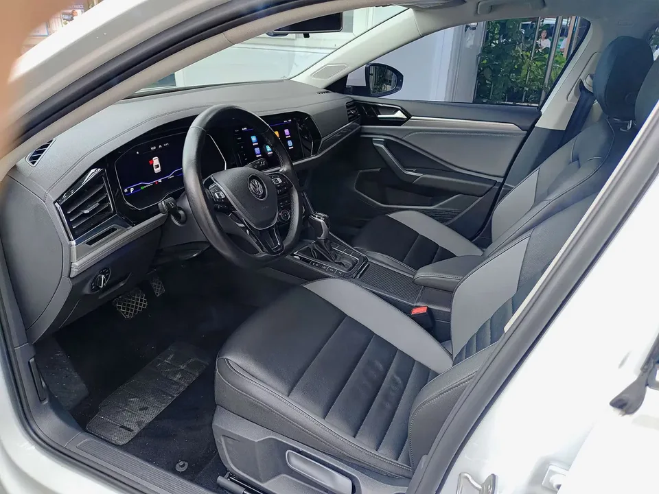 Volkswagen Sagitar Sagitar 2021 280TSI DSG Comfort Smart Edition 2022 — thumbnail 5
