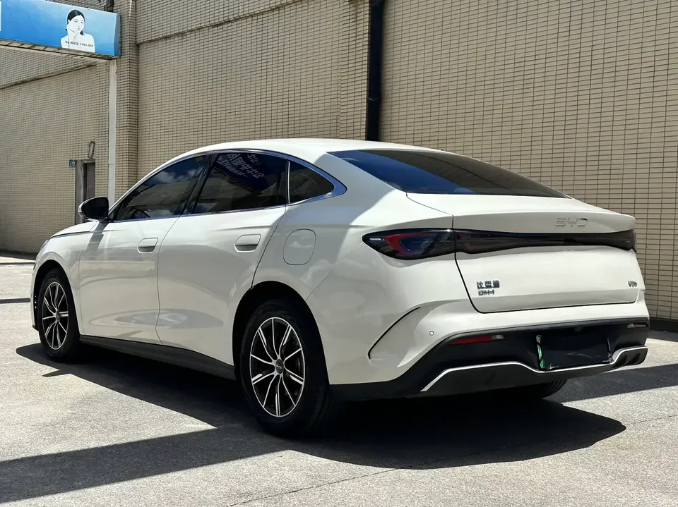 BYD Seal 06DM Seal 06DM 2024 DM-i 80KM Premium 2025 — thumbnail 2