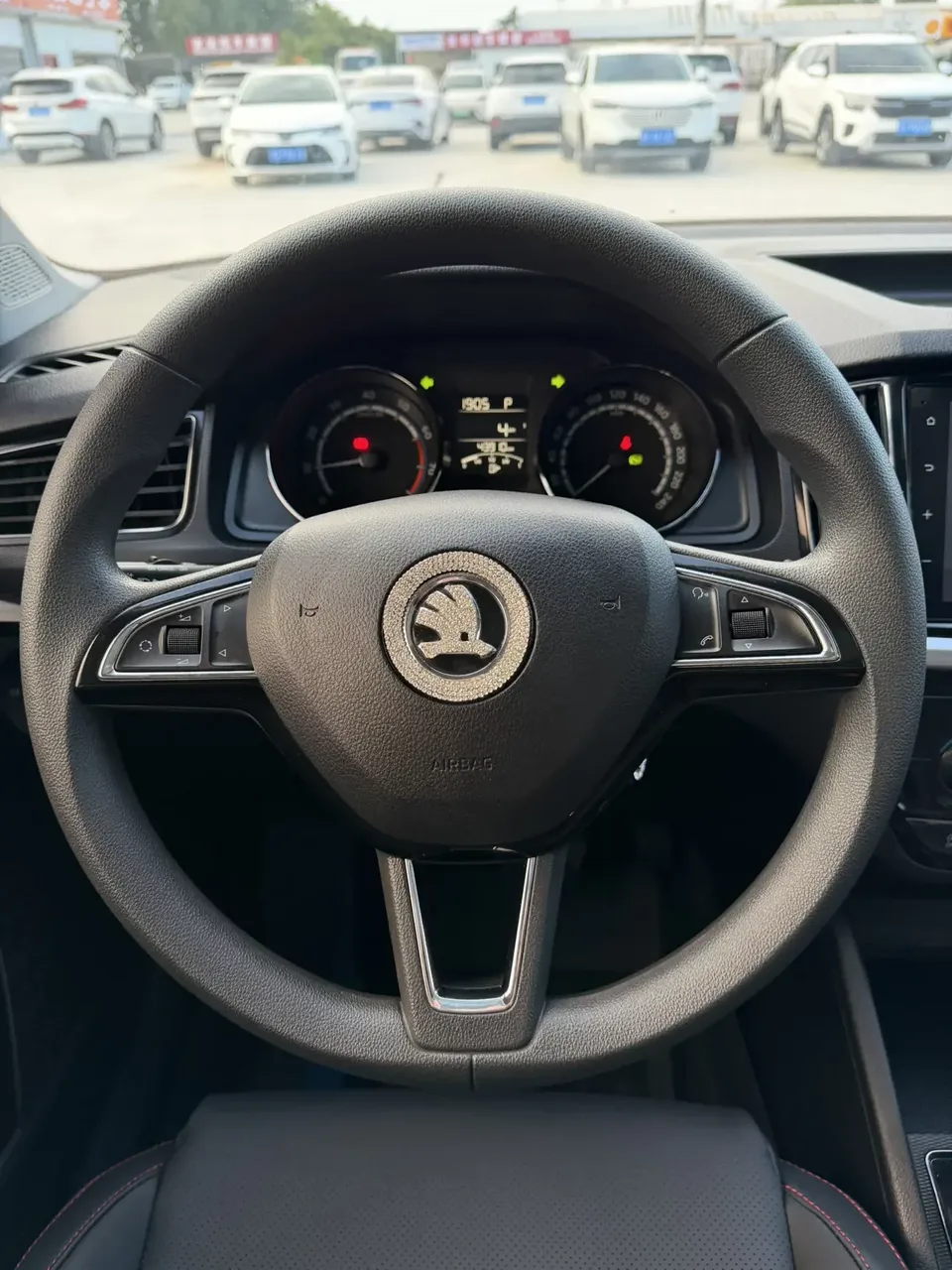 Skoda Kamiq Komic GT 2023 Modified 1.5L Automatic Premium Edition 2023 — thumbnail 5