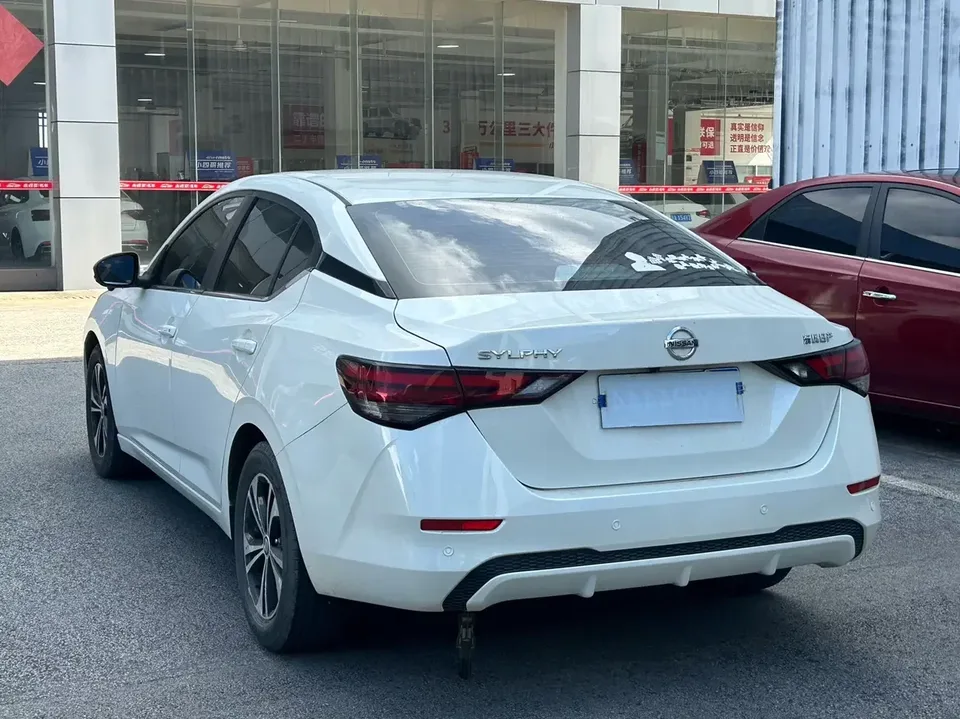 Nissan Sylphy Sylphy 2022 1.6L XL CVT Enjoy Edition 2022 — thumbnail 4