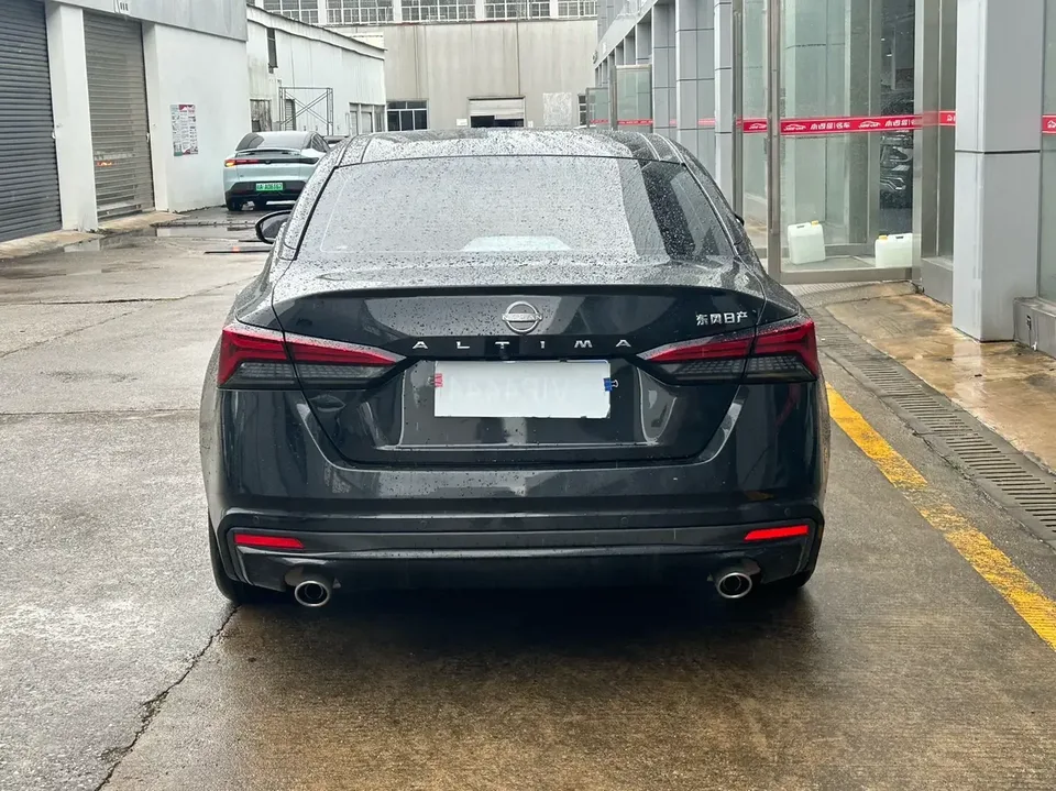 Nissan Altima Sound of nature 2022 2.0L XL-TLS Enjoy Edition 2025 — thumbnail 2