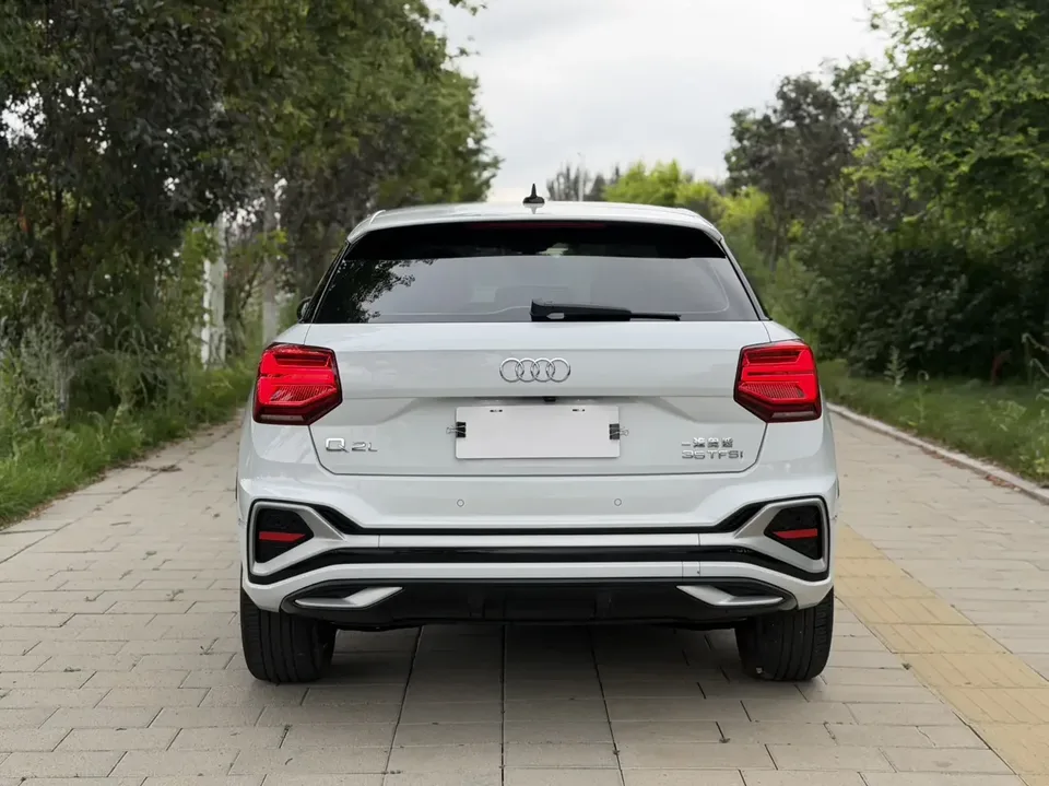 Audi Q2L Audi Q2L 2022 35 TFSI Stylish Dynamic 2023 — thumbnail 2