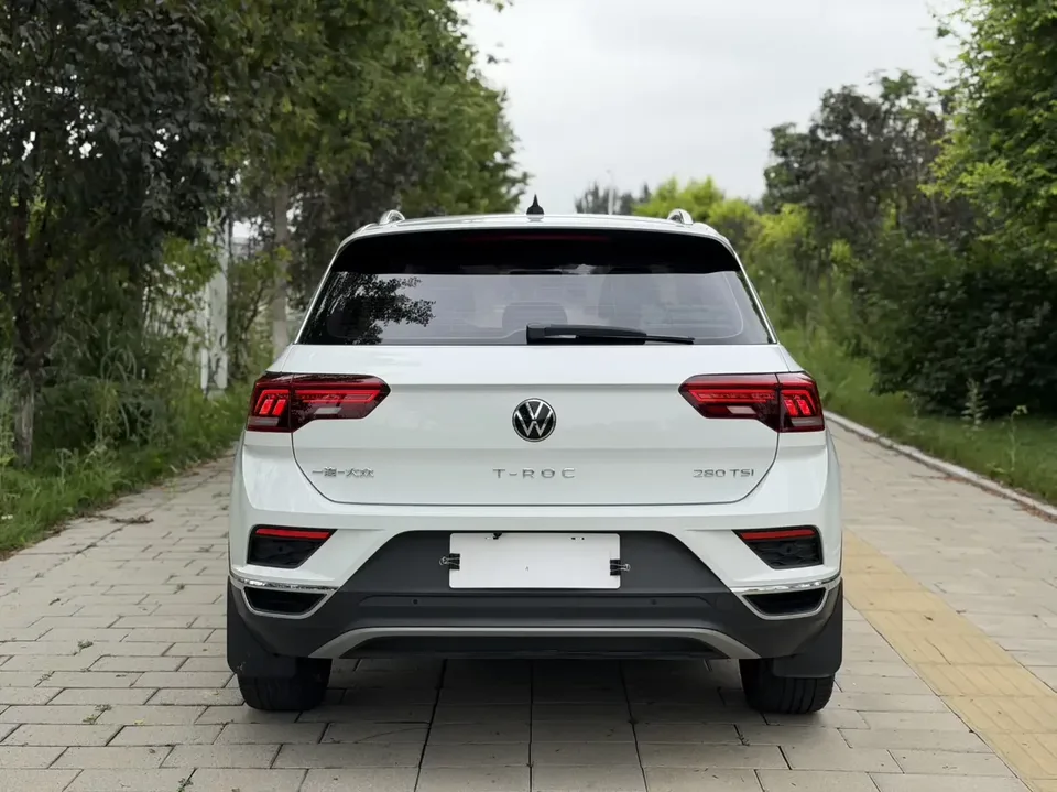 Volkswagen T-Roc TANG 2022 280TSI DSG 2WD Comfort PLUS 2022 — thumbnail 2