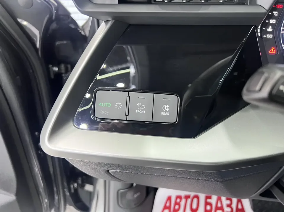 Audi A3 Audi A3 2022 Sportback 35 TFSI Stylish and sporty 2022 — thumbnail 5