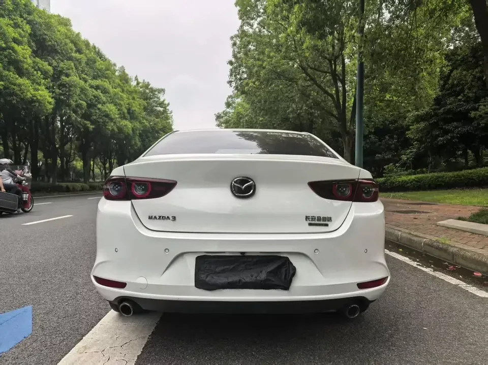Mazda Axela Mazda3 Angkesela 2021 2.0L Automatic Quality Edition 2022 — миниатюра 2